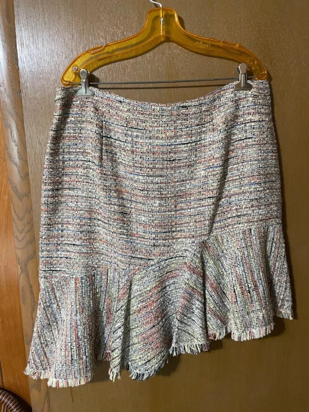 Halogen Women's Tweed Multicolor, Asymmetrical Flared, Fringe Hem Skirt Size 18